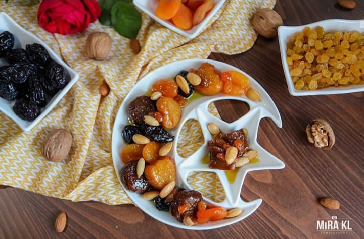 الطاجين الحلو الطبق الأول في مائدة إفطار رمضان عند الجزائريين